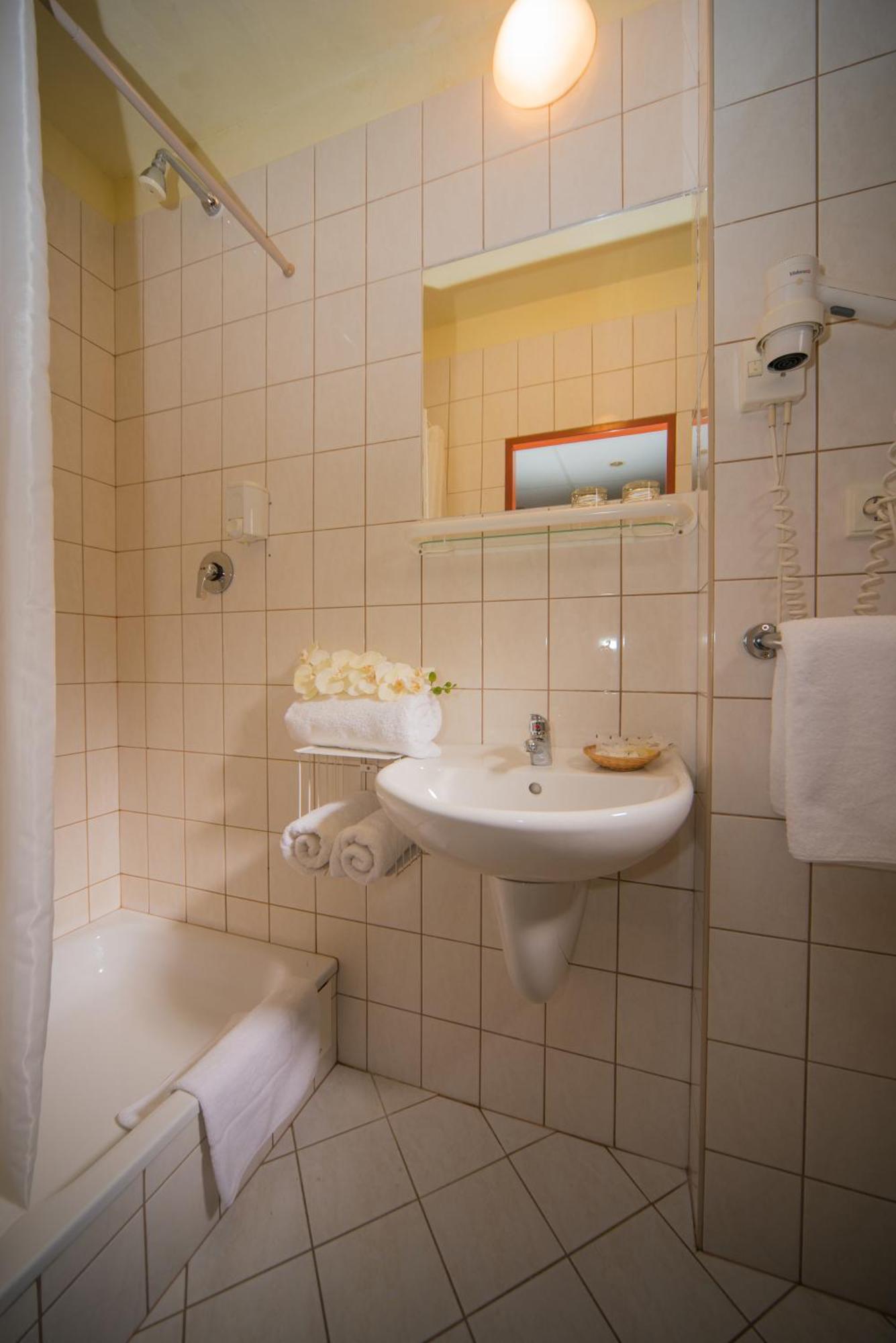 Standard Double or Twin Room