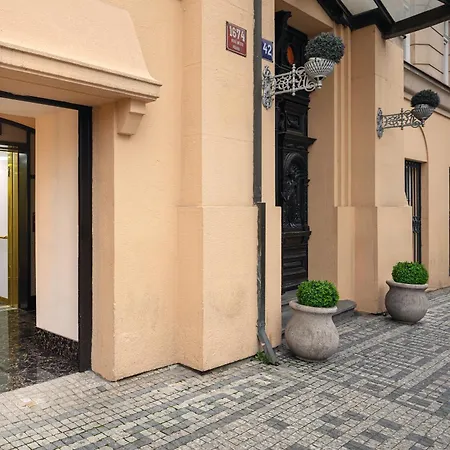 Kosher Hotel King David Prague-2